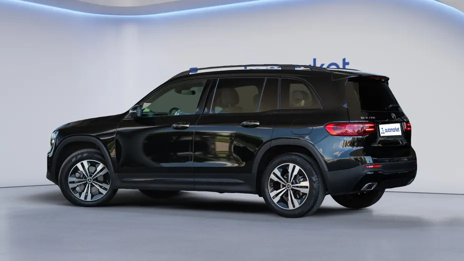 MERCEDES-BENZ GLB GLB 200 mHEV Progressive 7G-DCT