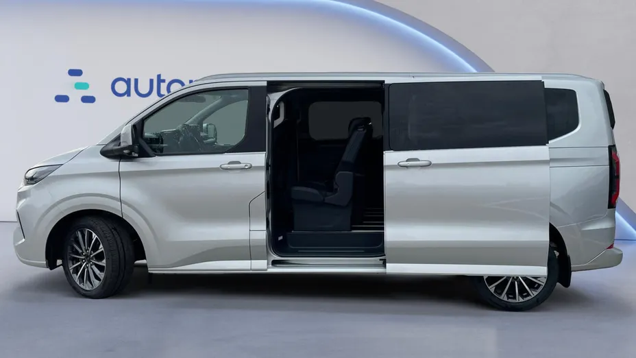 FORD Tourneo Custom Tourneo Custom 2.0 EcoBlue 320 L2 Titanium aut Nowy