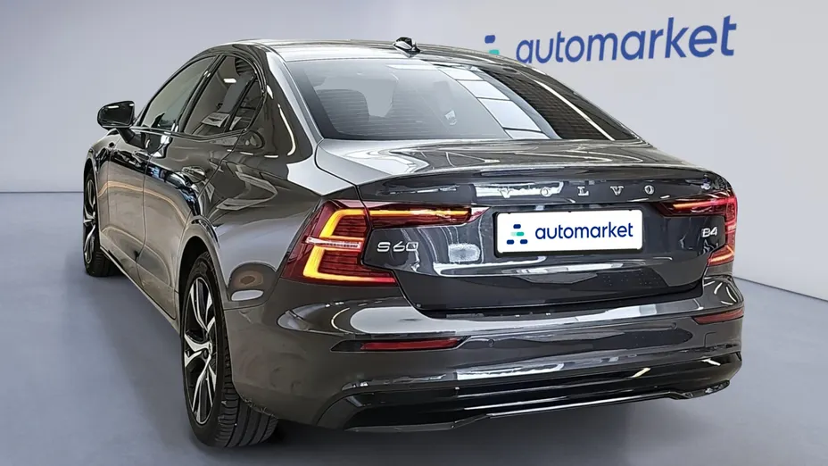 VOLVO S60 S60 B4 B Plus Dark aut
