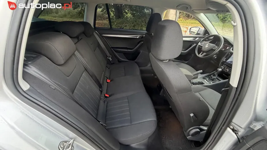 SKODA Octavia -