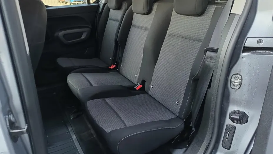TOYOTA Proace City Proace City 1.5 D-4D Long 2,4t Comfort Aut.
