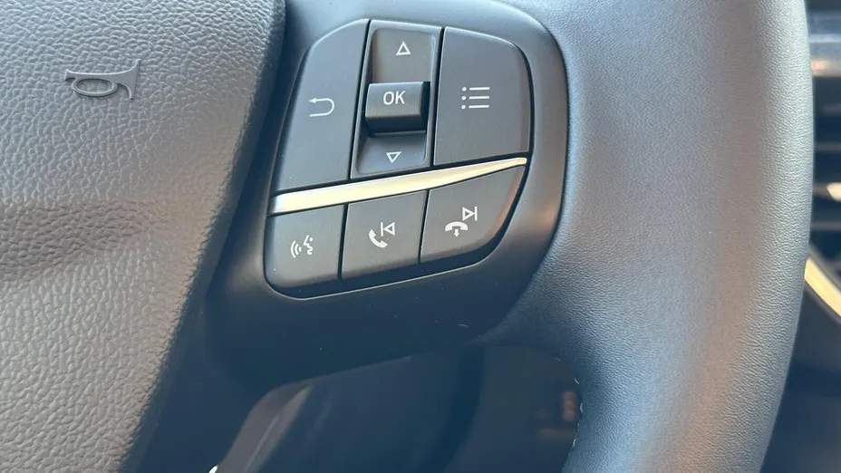 FORD Focus Focus 1.0 EcoBoost mHEV Active X aut Nowy