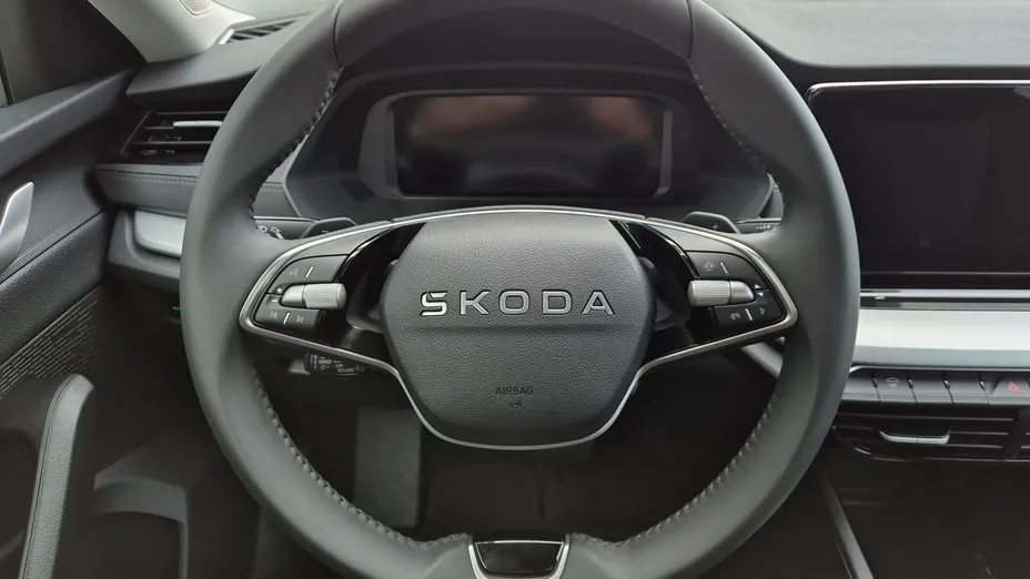 SKODA Octavia Octavia 2.0 TDI Essence DSG Nowy