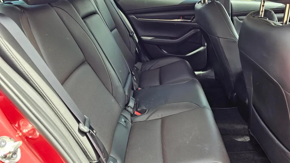 MAZDA 3 3 2.0 mHEV Takumi aut
