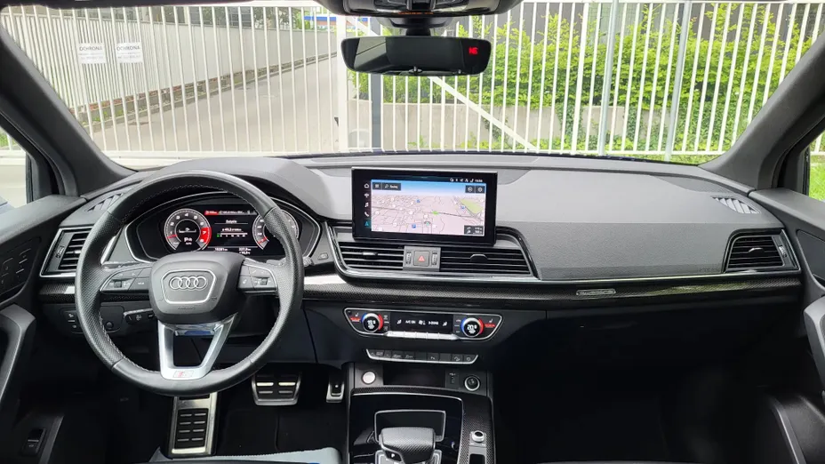 AUDI SQ5 -