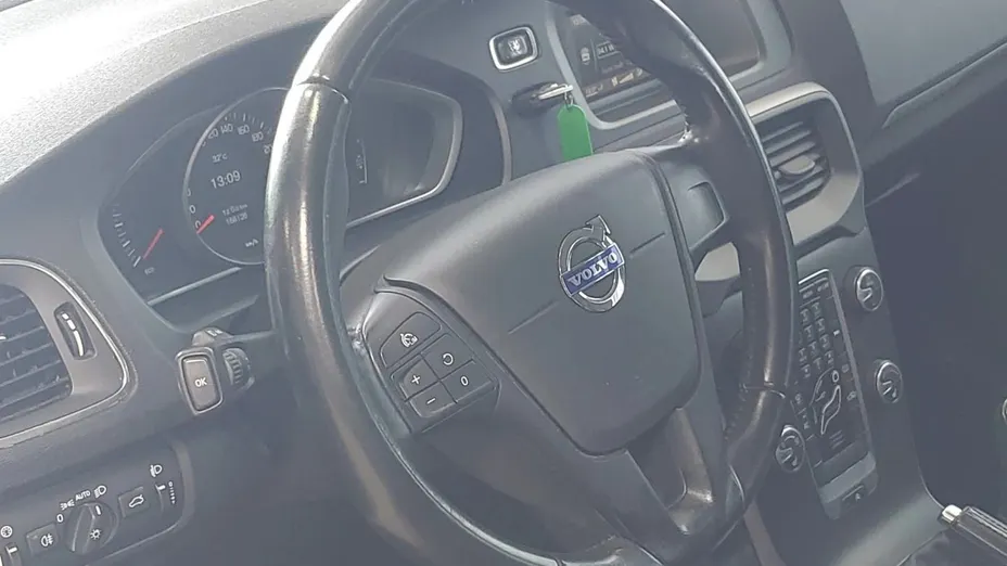VOLVO V40 V40 T2 Kinetic
