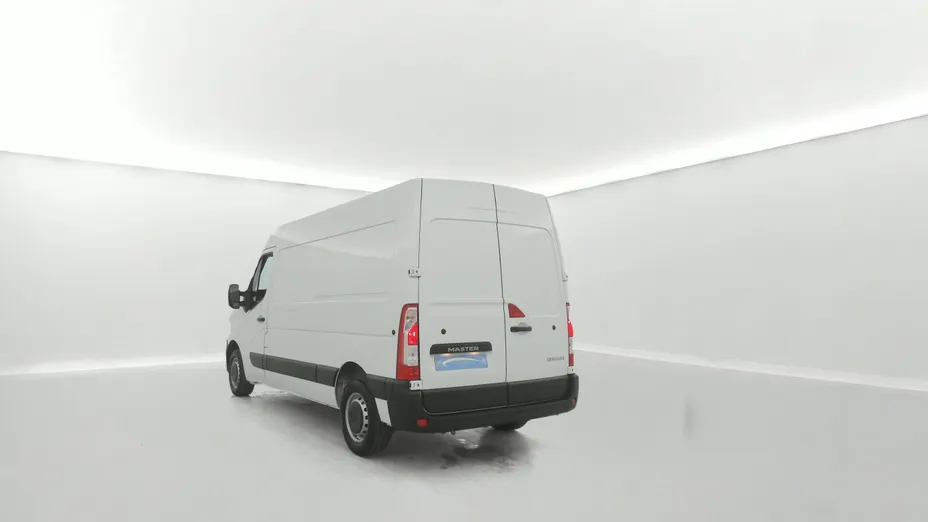 RENAULT Trafic -