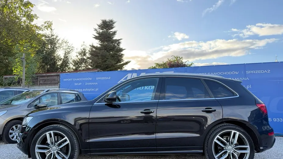 AUDI SQ5 -