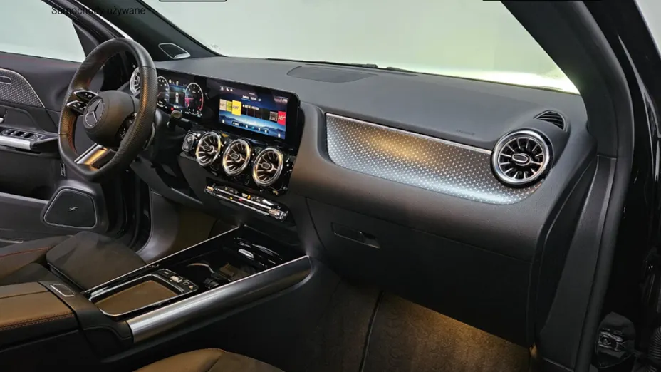 MERCEDES-BENZ GLA GLA 220 d 4-Matic AMG Line 8G-DCT