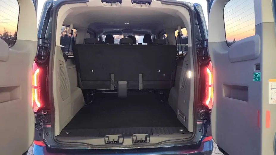 FORD Transit Custom Transit Custom Kombi 2.0 EcoBlue 320 L2H1 Limited M1 Nowy