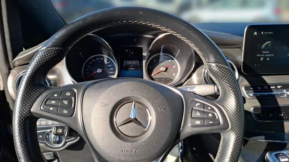 MERCEDES-BENZ V Klasa V 300 d 4-Matic Exclusive 9G-Tronic (długi)