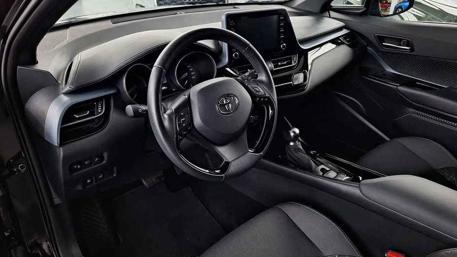 TOYOTA C-HR C-HR 2.0 Hybrid Style