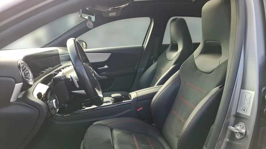 MERCEDES-BENZ A Klasa A 250 4-Matic AMG Line 7G-DCT