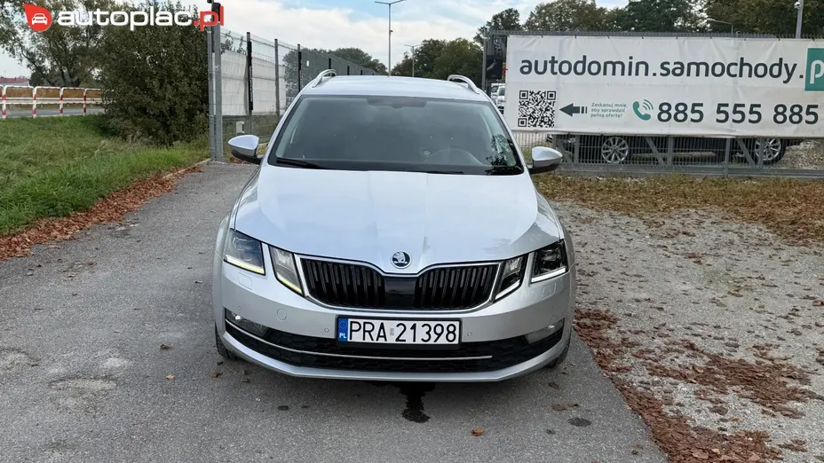 SKODA Octavia -