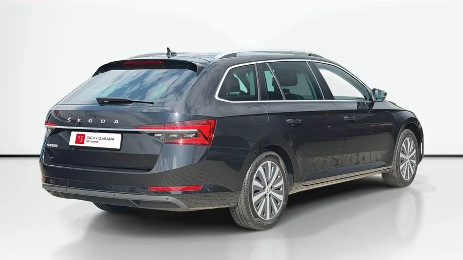 SKODA Superb Superb 2.0 TDI SCR Style DSG