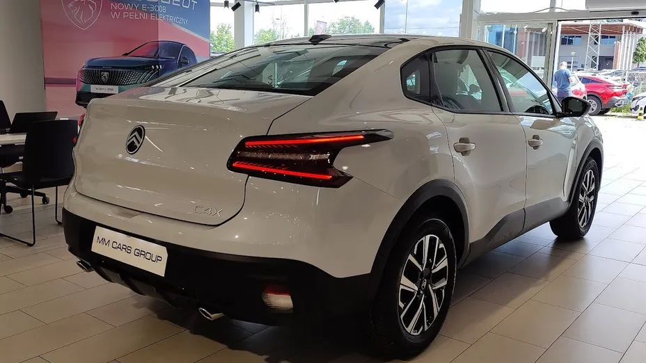 CITROEN C4 X C4 X 1.2 mHEV Plus eDCT6 Nowy