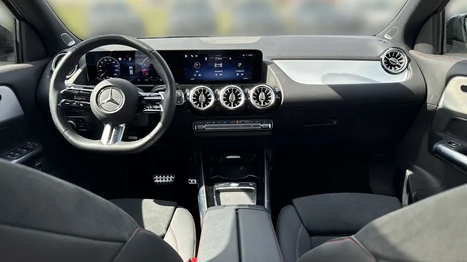 MERCEDES-BENZ GLA GLA 200 mHEV AMG Line 7G-DCT