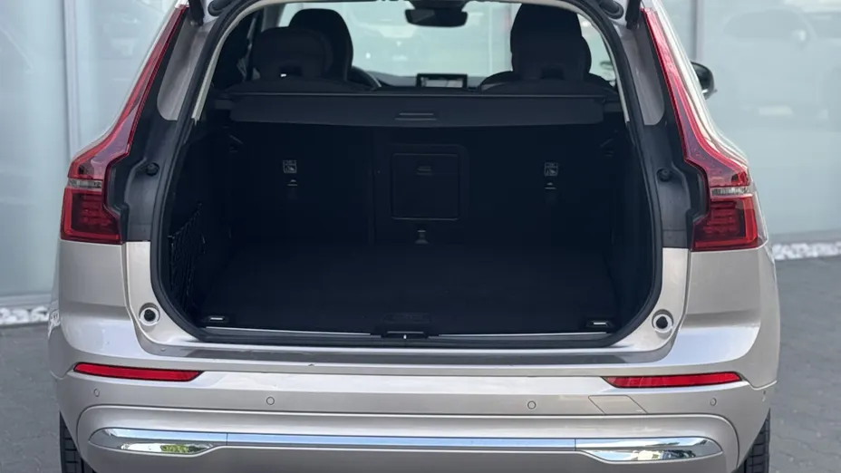 VOLVO XC60 XC60 T6 Plug-In Hybrid AWD Plus Bright aut