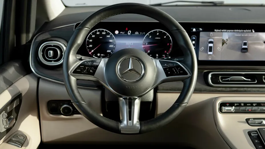 MERCEDES-BENZ V Klasa V 250 d 4-Matic 9G-Tronic Avantgarde (długi)