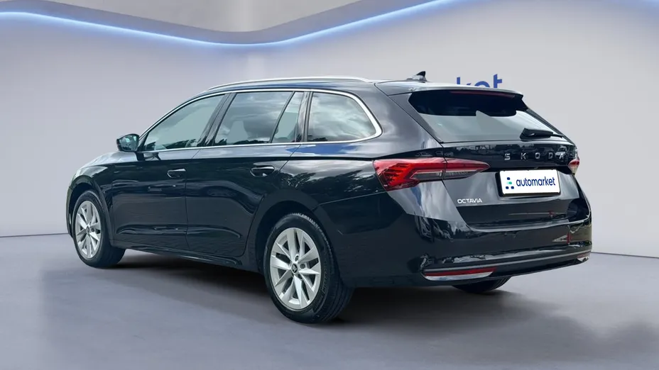 SKODA Octavia Octavia 1.5 TSI mHEV Edition 130 Selection DSG