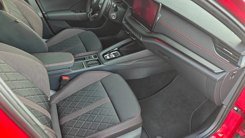 SKODA Octavia Octavia 2.0 TSI RS DSG