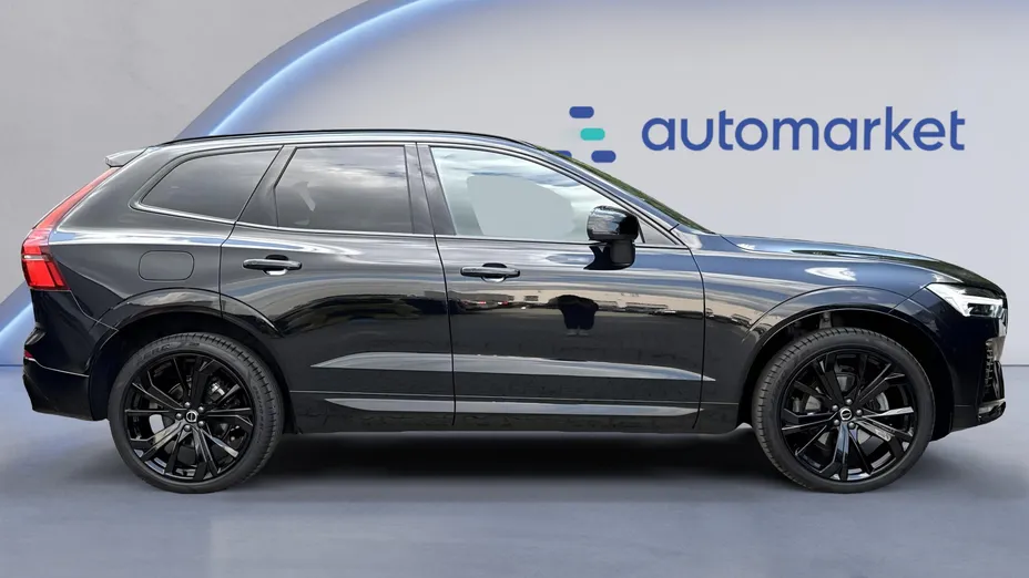 VOLVO XC60 XC60 B5 B AWD Plus Black Edition aut