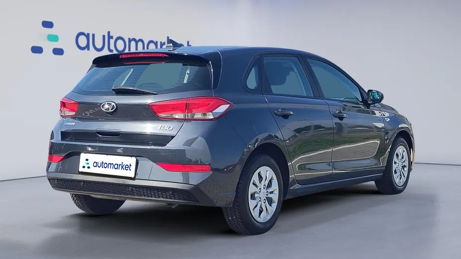 HYUNDAI i30 i30 1.5 DPI Classic +