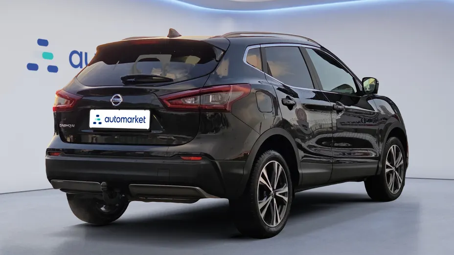 NISSAN Qashqai Qashqai 1.3 DIG-T N-Connecta