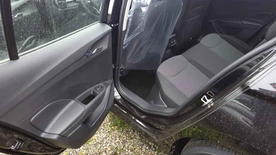 SKODA Fabia Fabia 1.0 TSI Drive DSG