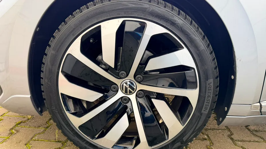 VOLKSWAGEN Arteon Arteon 2.0 TSI R-Line DSG