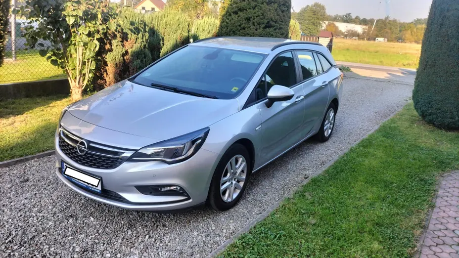 OPEL Astra -