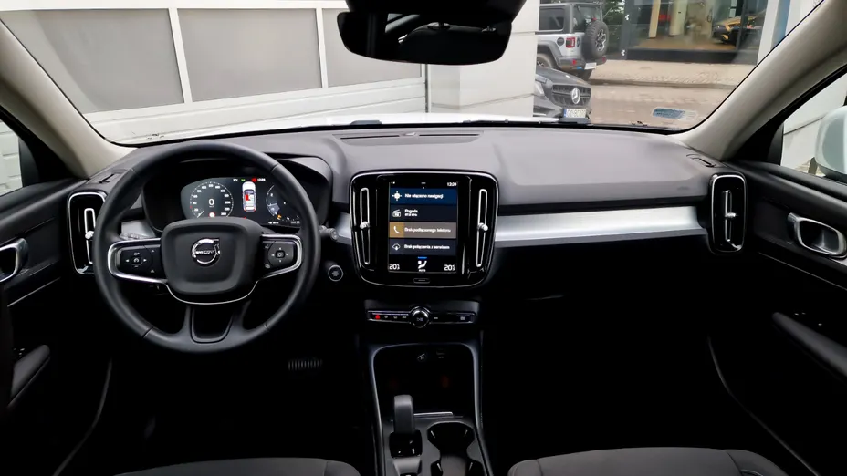 VOLVO XC40 XC40 D3 Momentum aut