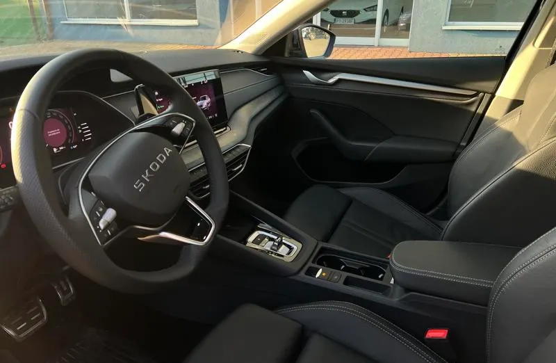 SKODA Octavia Octavia 1.5 TSI mHEV Selection DSG