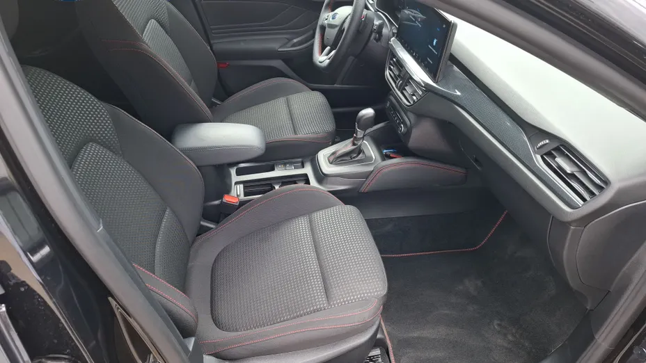 FORD Focus Focus 1.0 EcoBoost mHEV ST-Line X aut