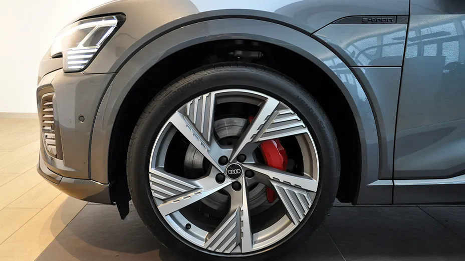 AUDI e-tron Q8 e-tron 55 114kWh Quattro S Line