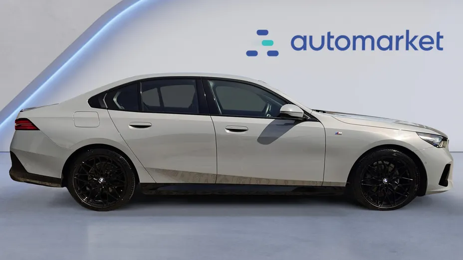 BMW Seria 5 520d xDrive mHEV M Sport aut