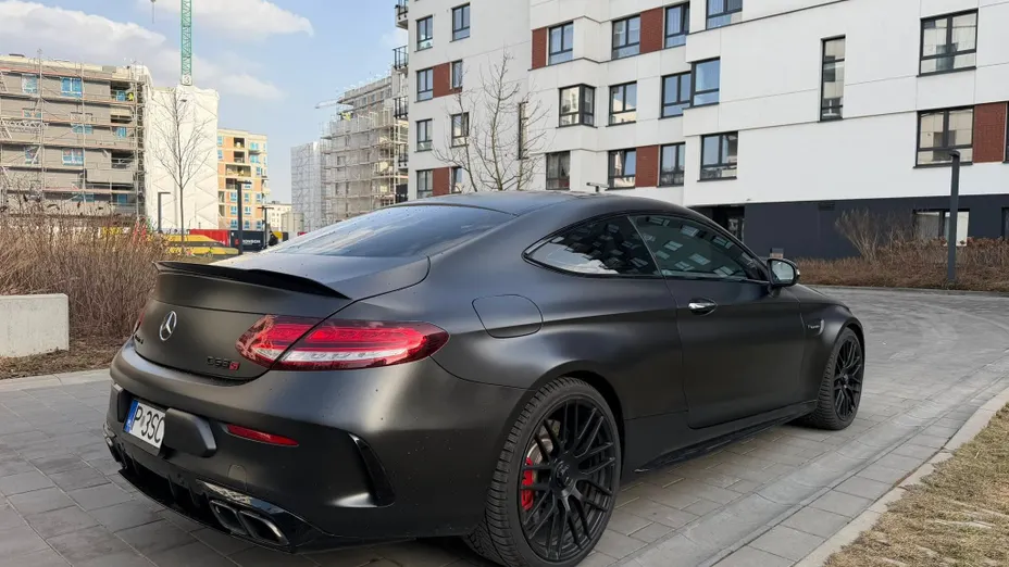 MERCEDES-BENZ C Klasa AMG C 63 S