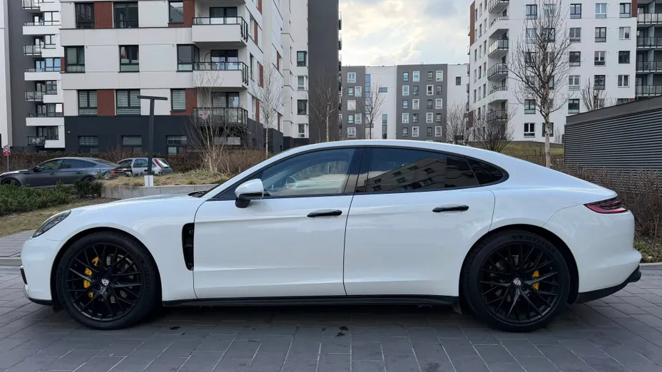 PORSCHE Panamera Panamera