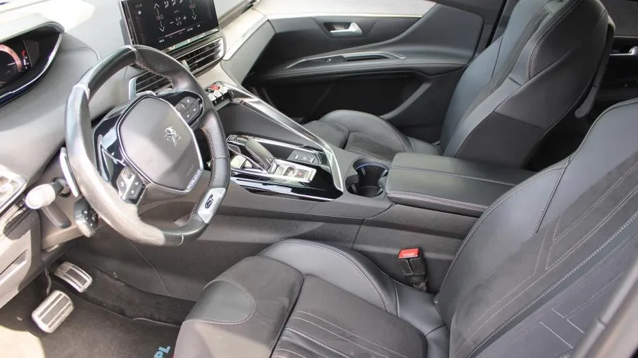 PEUGEOT 5008 5008 1.6 PureTech GT Line S&S EAT8