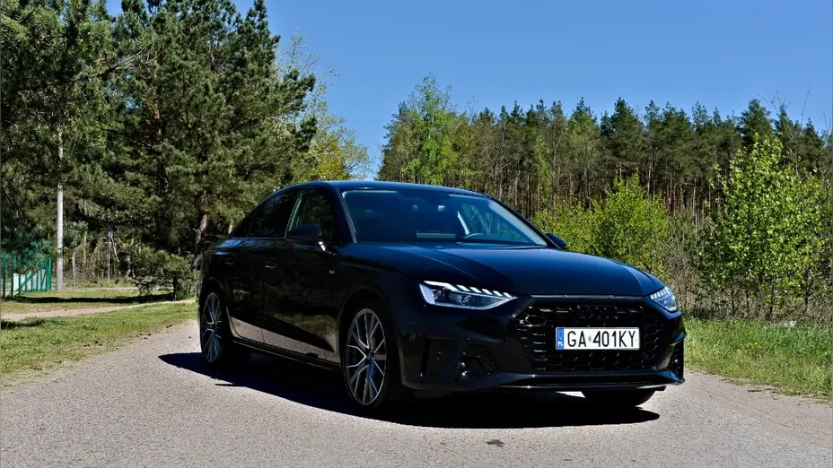 AUDI A4 A4 2.0 TFSI S tronic