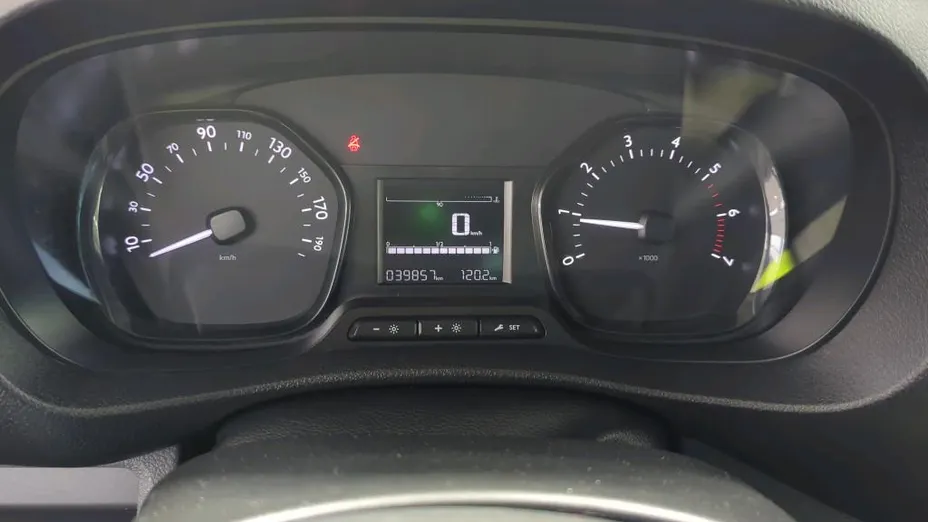 TOYOTA Proace Proace Kombi 2.0 D-4D Long 2,8t