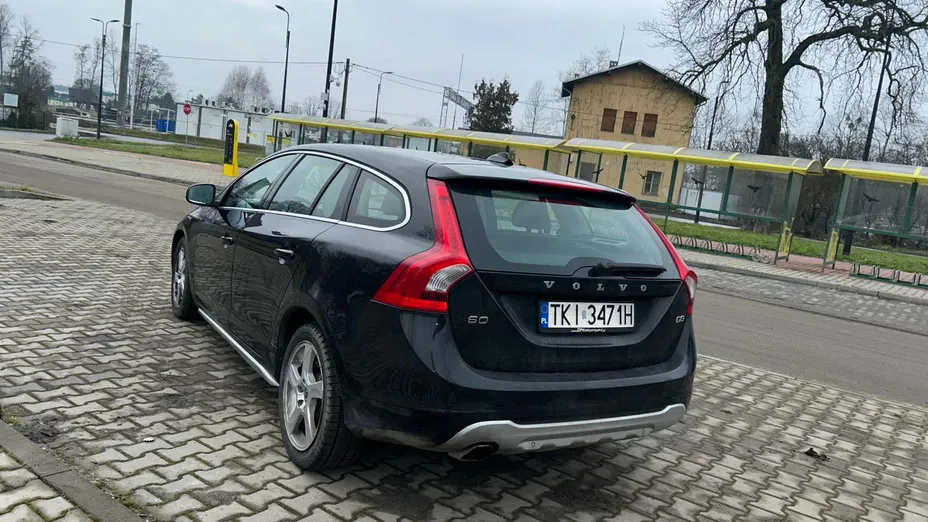 VOLVO V60 V60 D3 aut