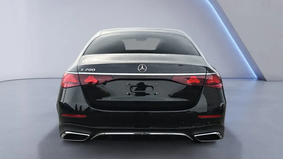 MERCEDES-BENZ E Klasa E 200 mHEV AMG 9G-Tronic Nowy