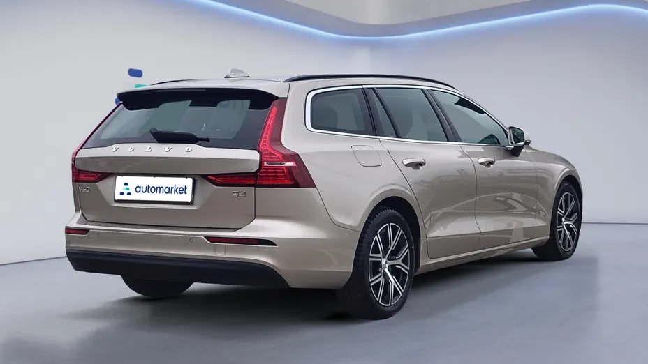 VOLVO V60 V60 B4 D Core aut