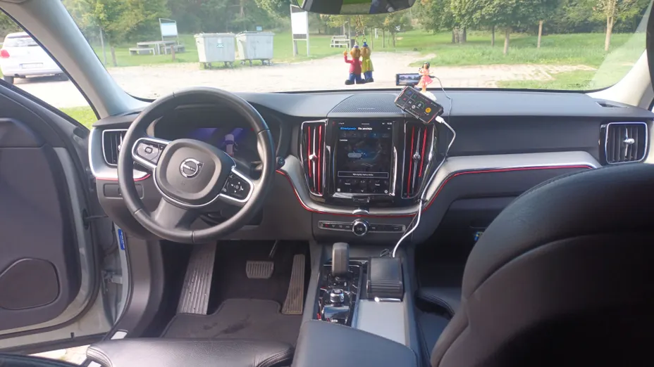VOLVO XC60 XC60 B4 B Plus Dark aut