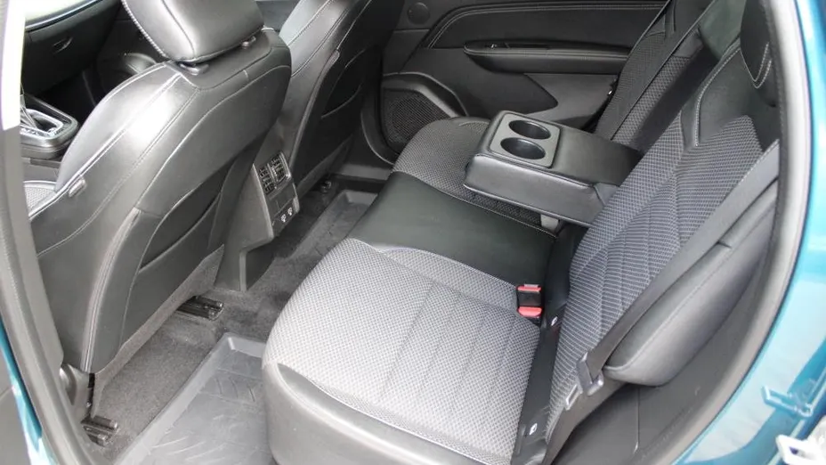 RENAULT Arkana Arkana 1.6 E-TECH Intens MMT