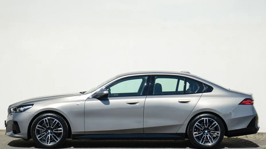 BMW Seria 5 520d xDrive mHEV M Sport aut
