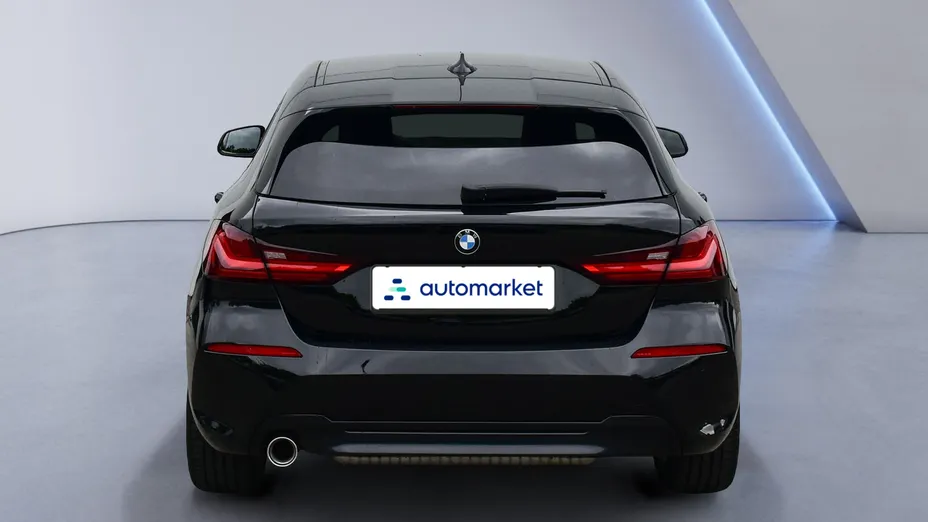 BMW Seria 1 118i Sport Line