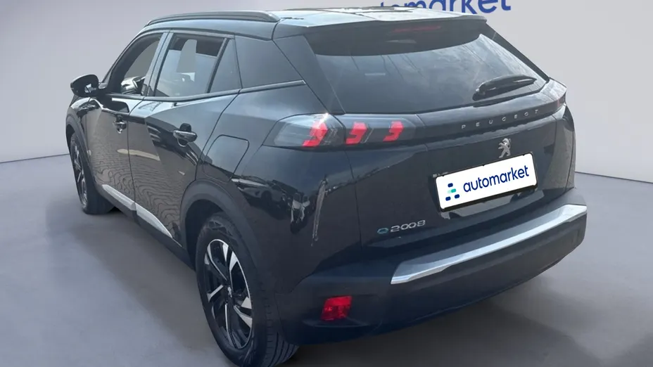 PEUGEOT 2008 e-2008 Allure Pack