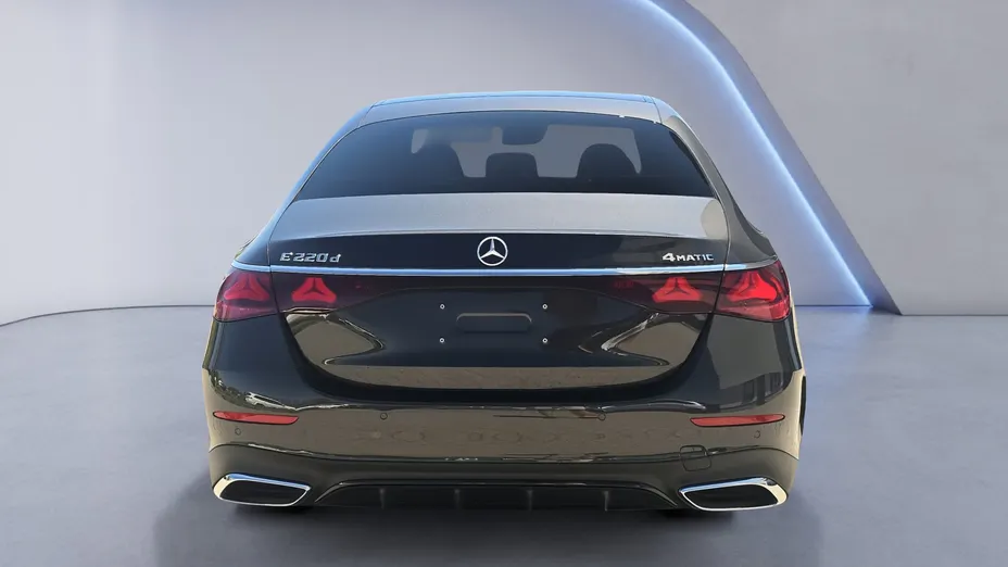 MERCEDES-BENZ E Klasa E 220 d mHEV 4-Matic AMG 9G-Tronic Nowy